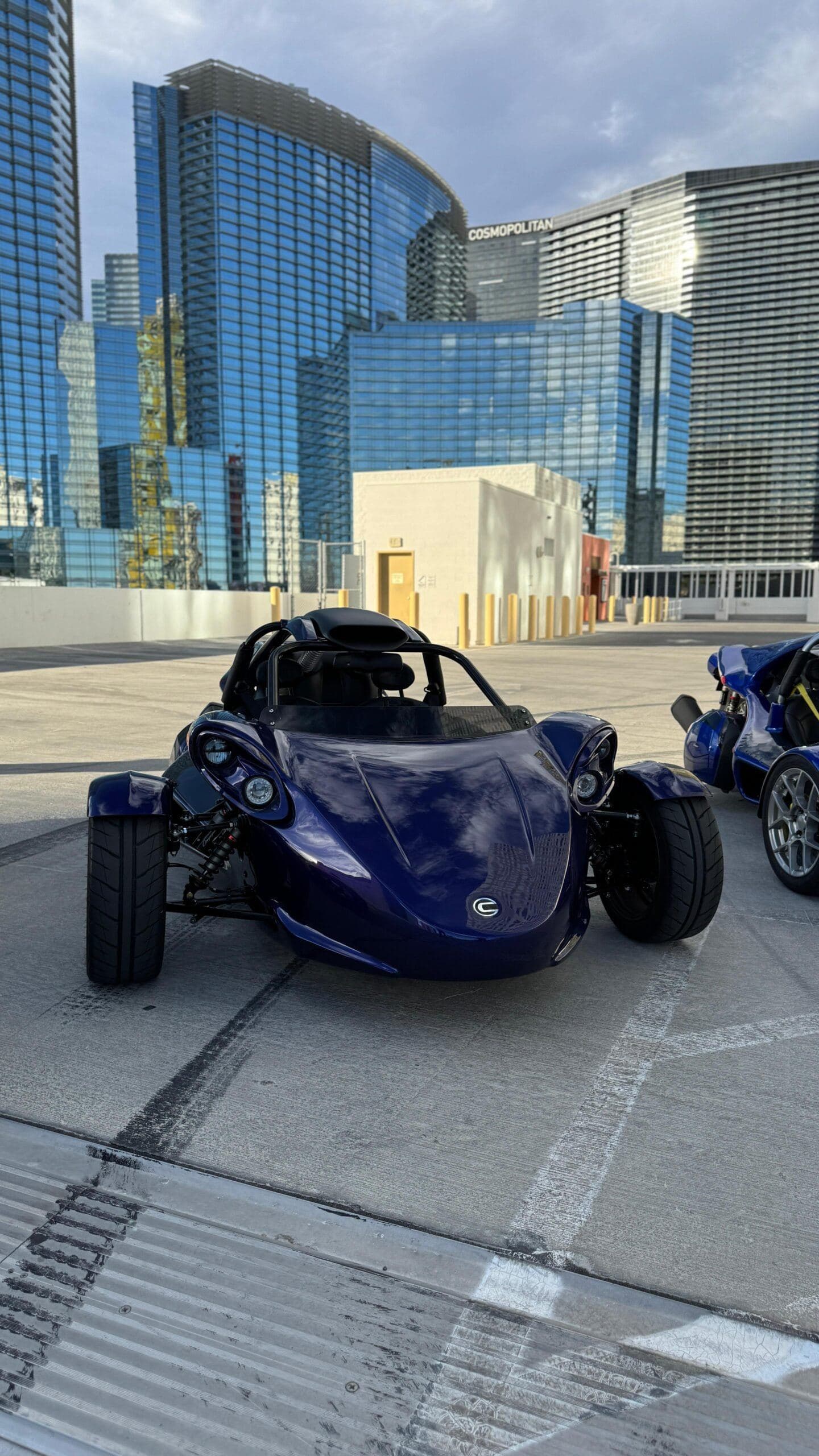 Polaris Slingshot and T-Rex open-air rentals in Las Vegas